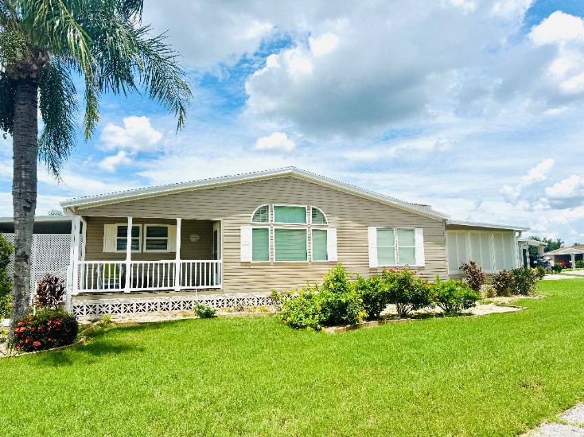 1603 Champion Drive a Lakeland, FL Mobile or Manufactured Home for Sale
